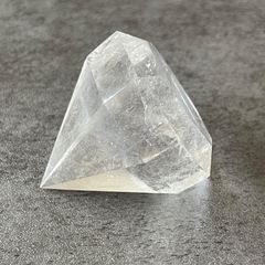 希少】ブラジル バイーア州アレグレ産 レムリアン ピラミッド 虹入り
