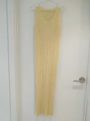 プリーツプリーズ アイボリー ロング ONE PIECE