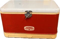 Vintage Thermos Metal Cooler Box / Red Thermos 빈티지 메탈 쿨러 박스(레드)
