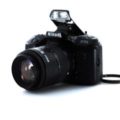 Nikon F90 レンズ SB-400ストロボ付 フィルムカメラ 8B - メルカリ