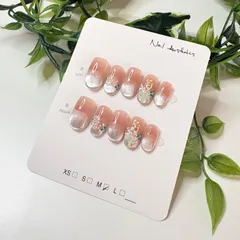 ネイルチップ グラデーション ピンク シルバー ラメ 押し花デザイン 上品 可愛い