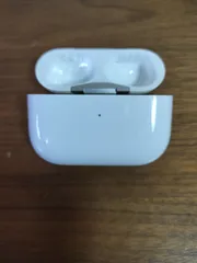 美品（正規品）AirPods Pro 第1世代 充電ケースのみ　A2190