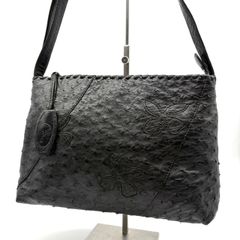 ⭐︎ブラックショルダーバッグ 3ポケット 本革 オーストリッチ - メルカリ