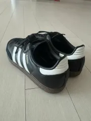 アディダスサンバ