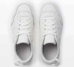新品 無印良品 x Reebok ユニセックス スニーカー 250 99,900円)