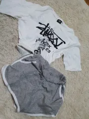白Tシャツ + グレーハーフパンツ セット