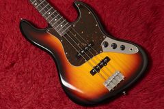 Fender Japan Jazz Bass JB-62 ラッカーフィニッシュ - メルカリ