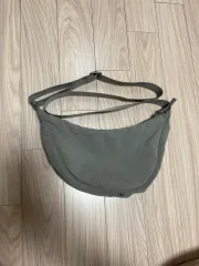 UNIQLO ユニクロ ラウンドミニショルダーバッグ グレー