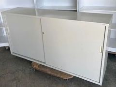 ☆廃盤商品【美品/都内無料配送】IKEA PS キャビネット ライトグリーン
