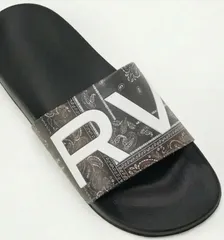 新品　26年春夏　新作　RVCA　ルーカ　バンダナ柄　サンダル　黒　RVCA LOGO BANDANA SA　シャワーサンダル　スポーツサンダル　総合格闘技　サーフィン　スケボー　ルカ　海　レジャー　アウトドアのサムネイル