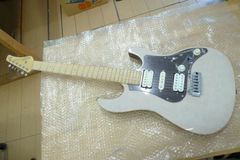 Sondelli Guitars Model-S 超軽量2.8kg!! - メルカリ