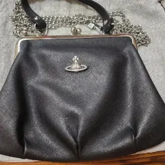 Vivienne Westwood ヴィヴィアン・ウエストウッド ブラック チェーン ショルダーバッグ