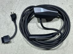Tesla テスラ 純正 モバイルコネクター - メルカリ