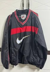 ナイキ ヴィンテージ ナイロン ウィンドブレーカー