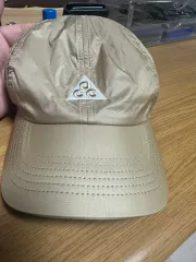 ナイキ ACG ベースボールキャップ ベージュ L/XL