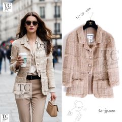 シャネル カーディガン ベスト CHANEL ネイビー ゴールド メタリック パール トリミング カール ラガーフェルド セット 豪華 新品同様 38 シャネル カーディガン ベスト CHANEL ネイビー ゴールド メタリック