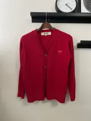 COMME des GARCONS PLAY レッド カーディガン L