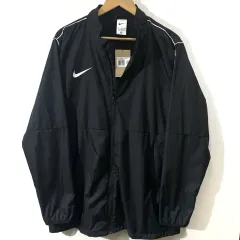 ナイキ オーバーサイズ ブラック ウィンドブレーカー 新品