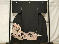 平和屋着物■豪華黒留袖　駒刺繍　尾長鳥遠山草花文　暈し染め　金彩　正絹　逸品　CABF4048ev