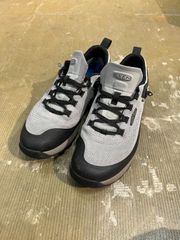 終販希少モデル TEVA スニーカー テバ 水陸 釣り 滑らないスニーカー 