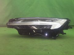 ヤリスクロス 左ハロゲンヘッドライト MXPJ10 81170-52N10 - メルカリ