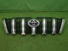 ランドクルーザー 120 プラド 純正 フロントグリル 53111-60570 - メルカリ