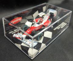 1/43 ミニチャンプス BARホンダ RA106 バリチェロ 2006年最終戦 - メルカリ