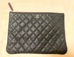 シャネル シルバー クラッチバッグ m