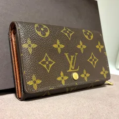 b94 ポルト モネ ビエ トレゾール　ポルトフォイユ トレゾール　インターナショナル 旧型　Louis Vuitton ルイ ヴィトン　2つ 折り　二つ折り　フラップ ボタン 式　財布　コンパクト　ミニ ウォレット　モノグラム