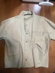 ベージュ ジャケット