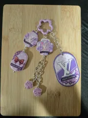 ハンドメイド 紫 ハローキティ キーホルダー