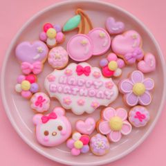 sweet様専用ページ クレイケーキ 名前アイシングクッキー - メルカリ