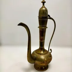 真鍮製 アラビアンポット 装飾壺 オブジェ 金属工芸 彫刻 中東風 インテリア アンティーク調 ヴィンテージ 雑貨 260127-3A