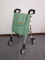 象印ベビー ウィズワン バック取り外し可能 座面付きシルバーカー