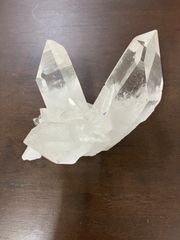 天然石 天然水晶ポイント クラスター 309g 水晶さざれ入り受皿付き
