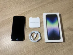 0413 iPhone SE 64GB 第三世代 スターライト ジャンク品【ネ】