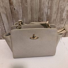 Vivienne Westwood アンツ サークルバッグ - メルカリ