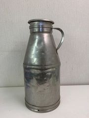昭和レトロ 牛乳輸送缶 ミルク缶 牛乳缶（ジャンクガーデン）2個セット アメリカ アンティーク ミルク缶 牛乳運搬 ガーデニング サビサビ