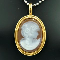 特注品pt950オパールカメオダイヤペンダントトップ0.485ct 古典的な