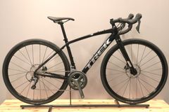 TREK Domane AL4 DISC 560mm TREK BLACK - メルカリ