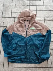 ナイキ ランニング トレイル ウィンドブレーカー ウィンドランナー ランニング サイズ XL 105