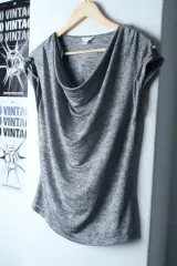 W(S-M) カルバン・クライン 半袖 Tシャツ グレー パール 限定モデル -1856B