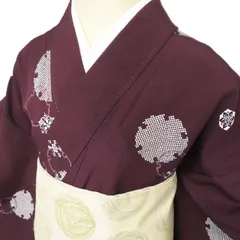 小紋 着物 中古 正絹 単衣 カジュアル 雪輪模様 雪花 葡萄茶色 身丈157cm 裄69cm M きもの北條 A910-4のサムネイル