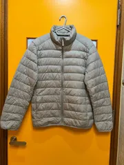 Y【Y6-84】◇ UNIQLO Sサイズ ウルトラライトダウンジャケット グレー メンズのサムネイル
