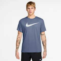 ナイキ 半袖 Tシャツ メンズ NIKE DF 2 YR スウッシュ S/S TEE｜ロゴT プリントT トレーニング  ランニング  スポーツウェア 男性 メンズTシャツ 半そで 半袖シャツ ブルー・ネイビー系 スポーツTシャツ/FJ2465-499