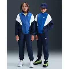 ナイキ キッズ ジュニア上下 NIKE YTH NSW トラックスーツ ウーヴン FZ 130-160cm 子供服 キッズウエア フルジップ 長袖ジャケット ロングパンツ セットアップ 子ども用 スポーツウエア 上下組 運動/HQ9314-410