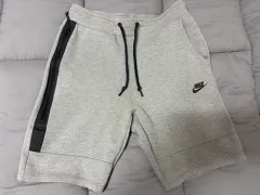 ナイキ テグパック グレー ハーフパンツ M