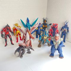 ウルトラマンシリーズ 怪獣フィギュア 16体セット - メルカリ
