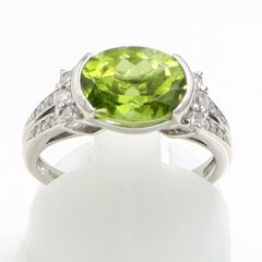 卸前事前公開 天然ペリドット 2.98ct D0.43ct リング - メルカリ