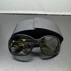 PRADA サングラス ブラック ケース付き - メルカリ